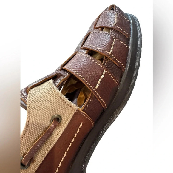 NWOT Hitchcock Men\'s Brown and Tan Slip-On Loafers, Fisherman Shoes main image 6